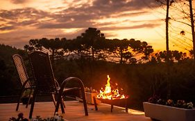 Timber Lodge Camanducaia